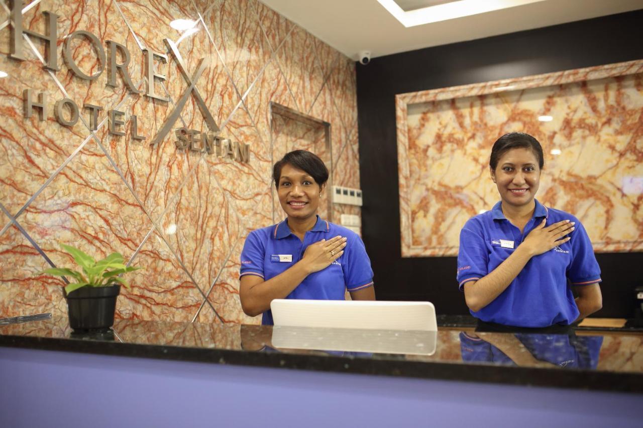 Hotel Horison Express Sentani Jayapura Zewnętrze zdjęcie