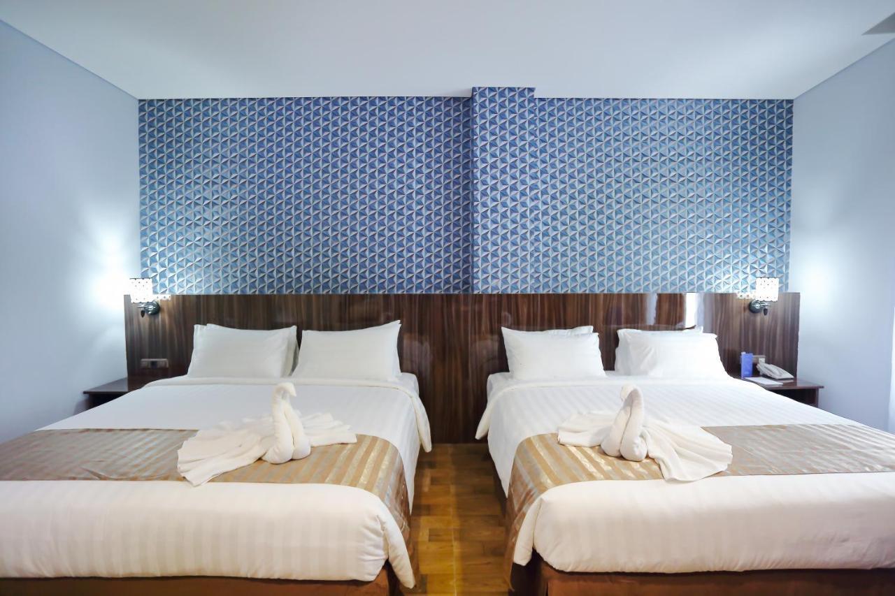 Hotel Horison Express Sentani Jayapura Zewnętrze zdjęcie